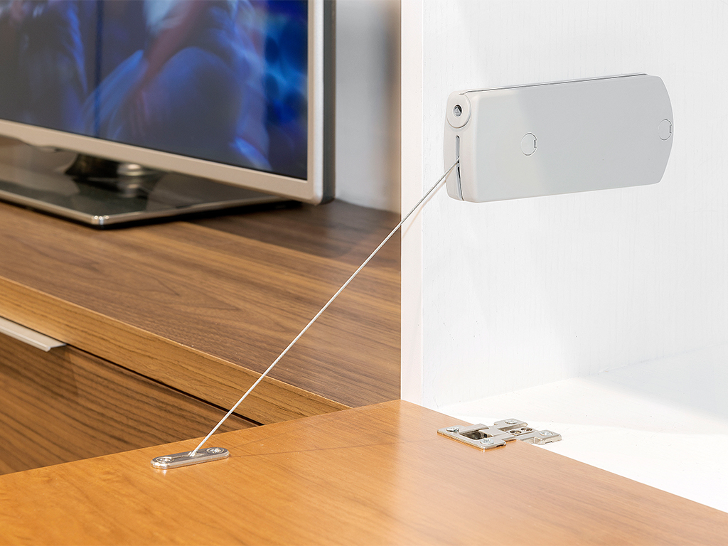 Vysoce kvalitní uchytení klapek s taháním za kabel, nosnost: 4 kg (9 lbs), povrch: šedá, 1010321. Robustní držák laňových klapek pro nábytek, skříně, sekretářské klapky, tyčové klapky a mnoho dalšího, od EMUCA - Obrázek 5